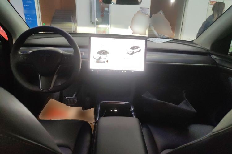 Used Tesla Model Y 2021 Long-Range All-Wheel-Drive Version 3D7