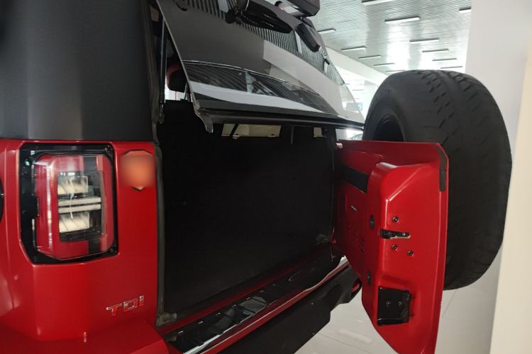 Used  BJ40 2023 2.0D Automatic Four-Wheel Drive Blade Hero Edition Pioneer Type