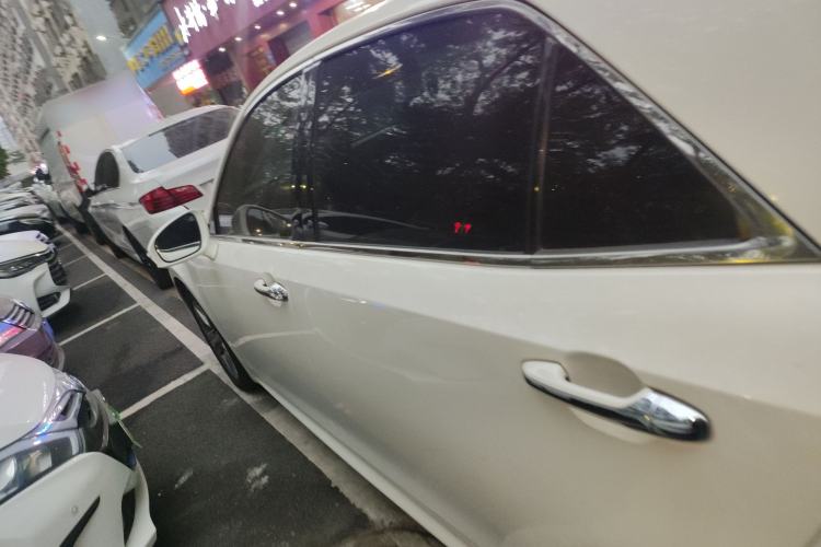 Used Toyota Crown 2015 2.0T Fashion Edition