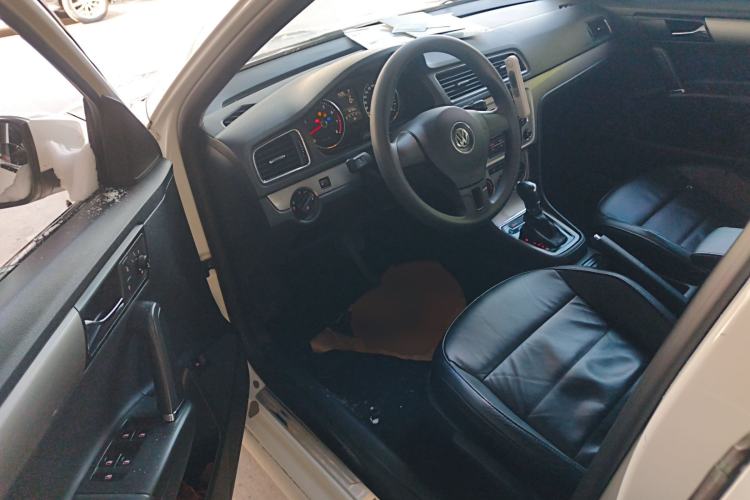 Used Volkswagen Lavida 2013 Restyled Classic 1.6L Automatic Comfort Edition