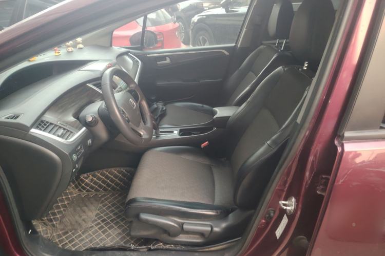 Used Honda Jade 2017 1.8L automatic Comfort version 5 seats
