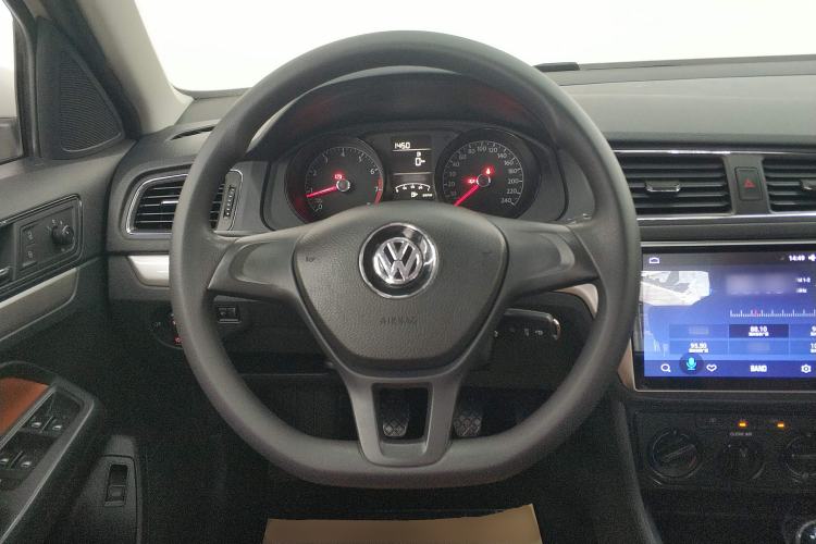 Used Volkswagen Lavida 2017 1.6L Manual Fashion Edition
