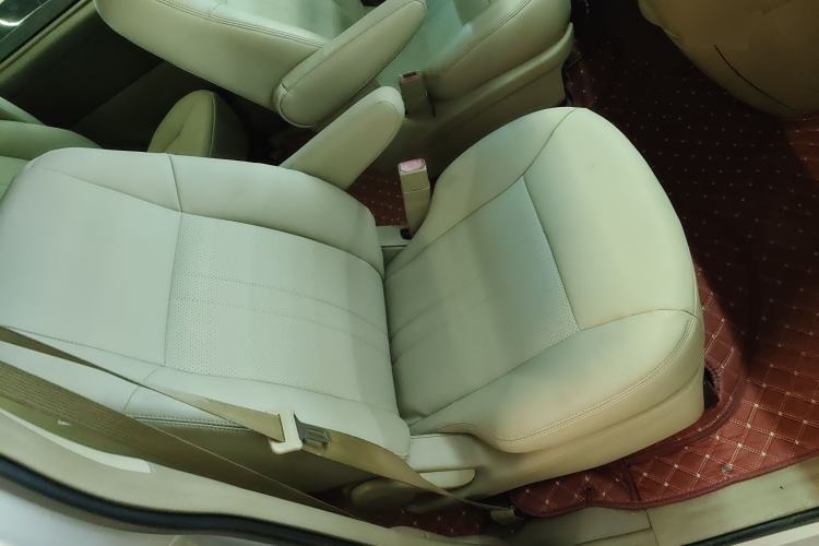 Used Buick GL8 2014 2.4L Classic Edition