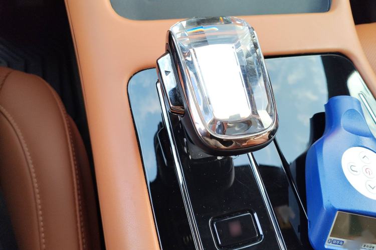 Used Hima AITO M7 2024 1.5T Intelligent Drive 4WD Ultra Version 5 Seats
