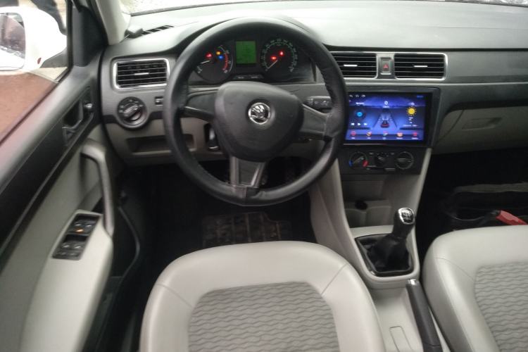 Used Skoda Rapid 2016 1.6L Manual Trend Edition
