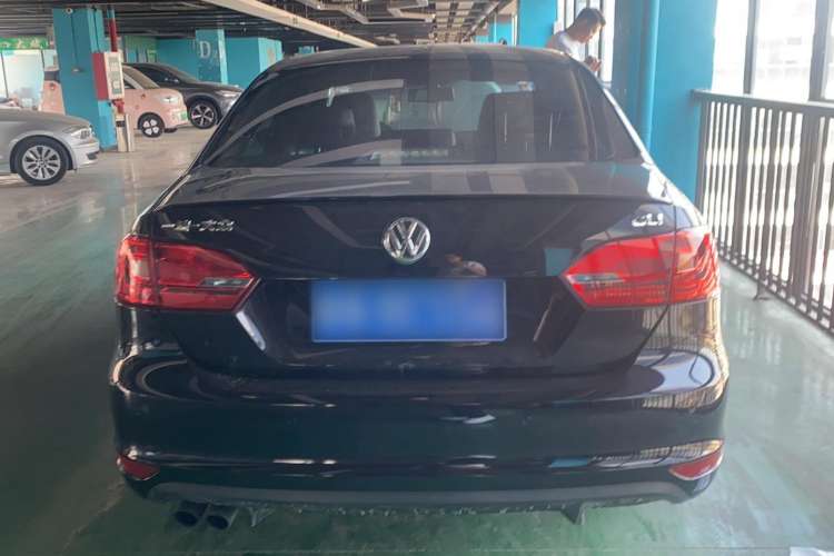 Used Volkswagen Sagitar 2013 2.0 TSI GLI
