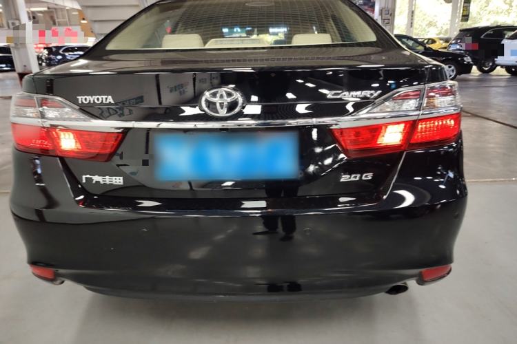 Used Toyota Camry 2015 2.0G Premier Edition
