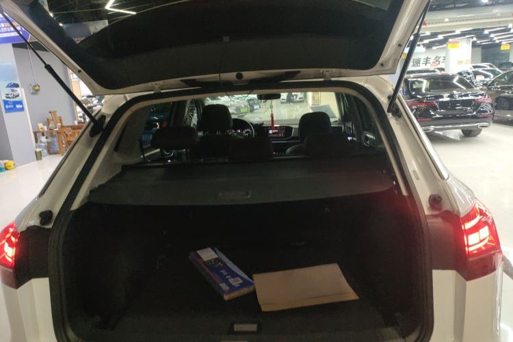 Used Volkswagen Tayron 2020 330TSI Two-Wheel Drive Luxury Smart Connectivity Version
