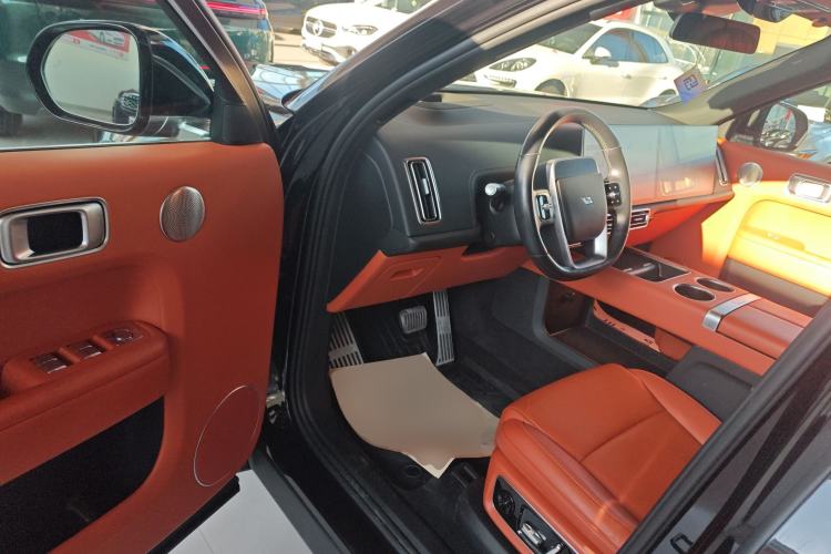 Used Li Auto L9 2023 Pro Model
