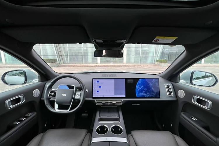 Used Li Auto L9 2022 Max model
