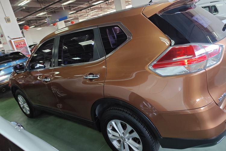 Used Nissan X-Trail 2014 2.0L CVT Comfort Edition 2WD
