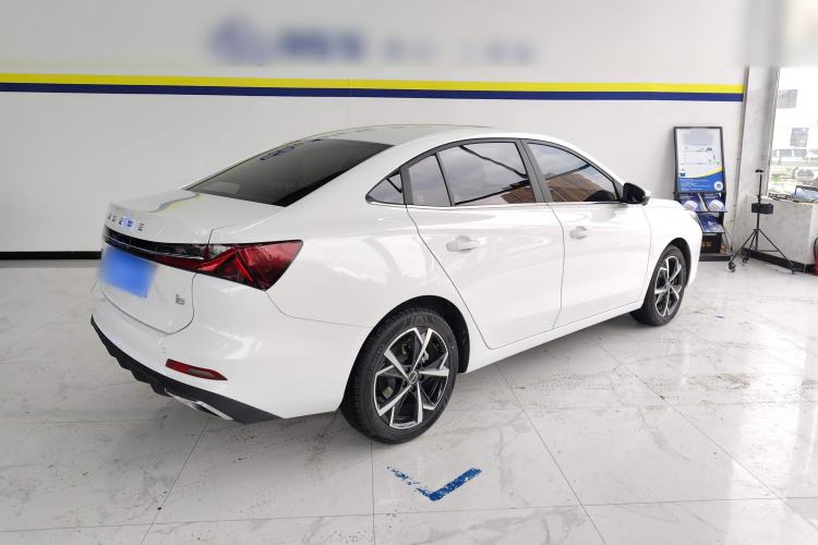 Used Roewe i5 2023 1.5L CVT Luxury Edition
