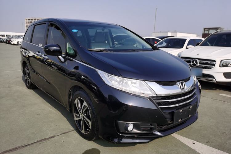 Used Honda Odyssey 2015 Revised 2.4L Luxury Edition
