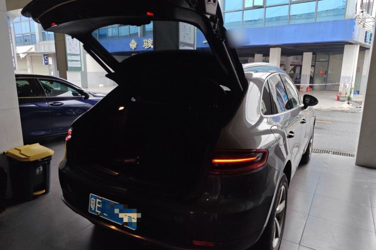 Used Porsche Macan 2017 Macan 2.0T