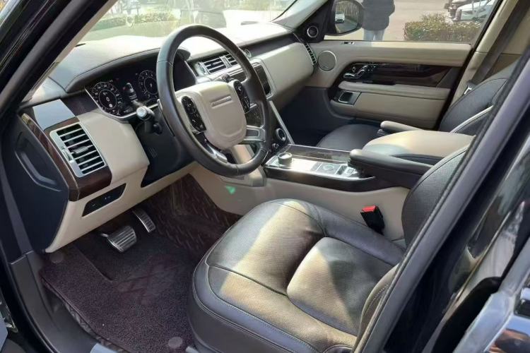 Used Land Rover Range Rover 2020 3.0 L6 Long-Wheelbase Legacy
