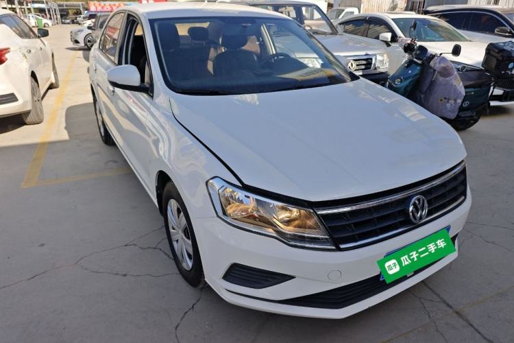 Used Volkswagen Jetta 2017 1.5L Manual Fashion Edition