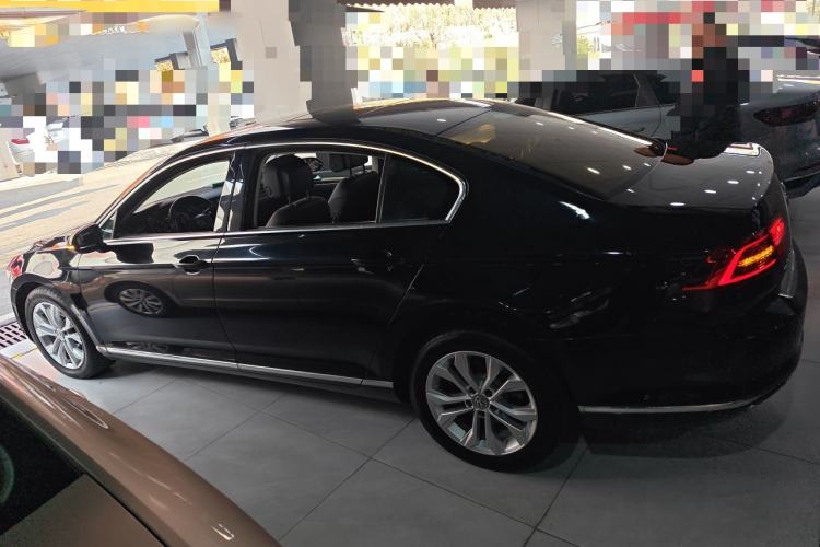 Used Volkswagen Magotan 2018 330TSI DSG Luxury Model