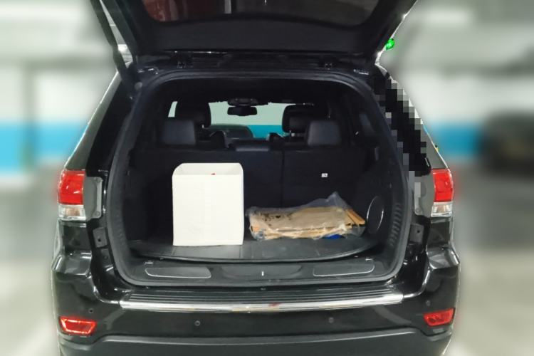 Used  Grand Cherokee (Import) 2014 3.6L Elite Navigation Edition