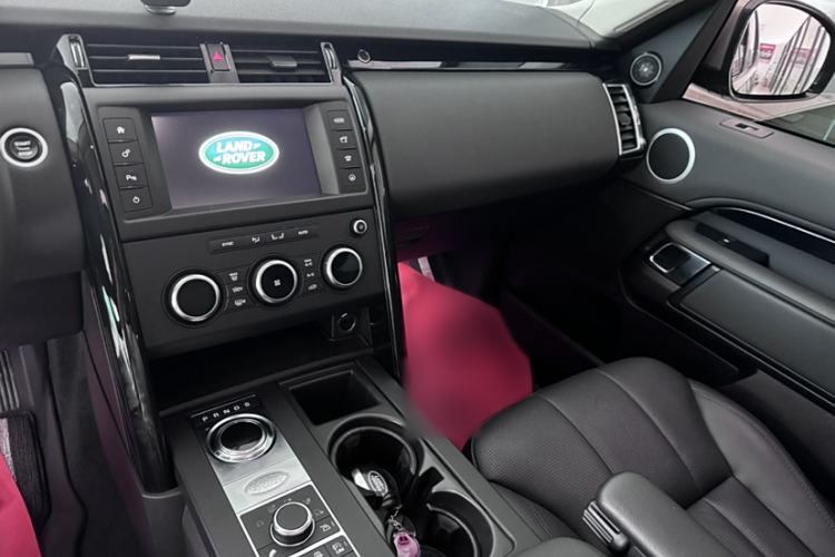 Used Land Rover Discovery 2017 3.0 SC V6 SE
