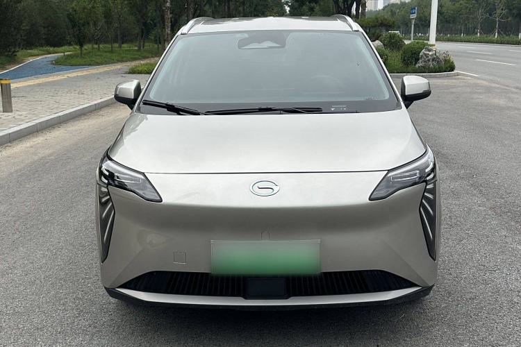 Used AION Y 2024 Younger
