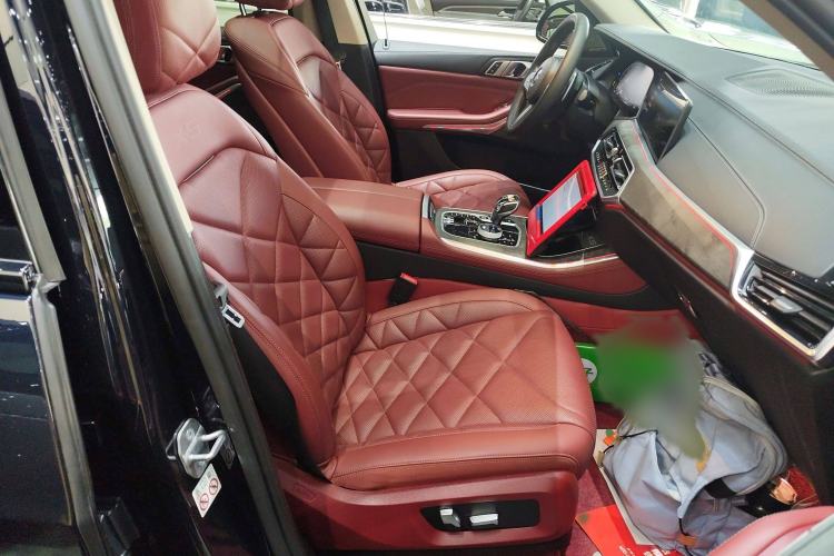 Used BMW X5 2022 xDrive 30Li M Sport Package