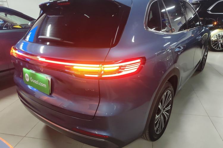 Used  Galaxy Xingjian 7 EM-i 2025 120km Flagship Edition
