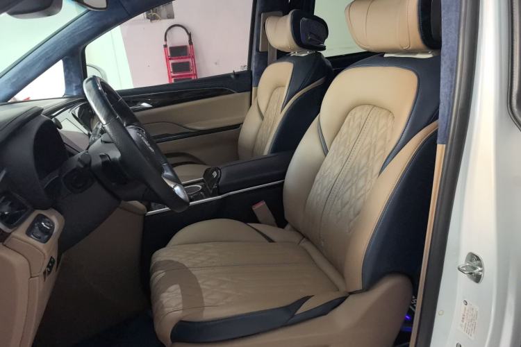 Used Buick GL8 2018 ES 28T Flagship Model China VI Standard
