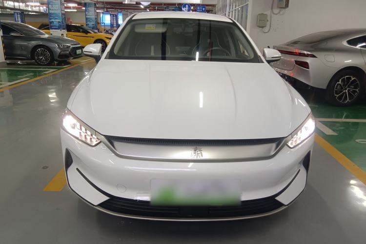 Used BYD Qin PLUS 2021 EV 420KM Commuter Edition
