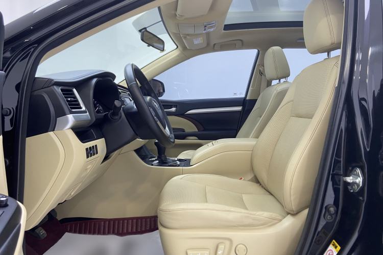 Used Toyota Highlander 2015 2.0T Four-Wheel Drive Luxury Edition 7-Seater
