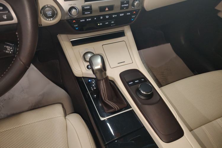 Used Lexus ES 2015 200 Elite Edition
