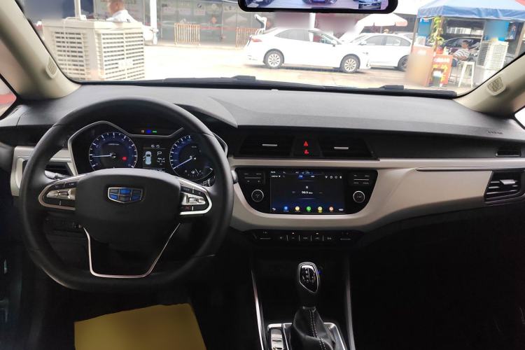 Used Geely Auto Vision X3 2019 Upgraded Model 1.5L CVT Elite Version
