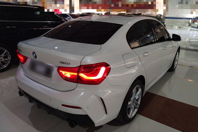 Used BMW 1 Series 2022 120i M Sport Night Edition
