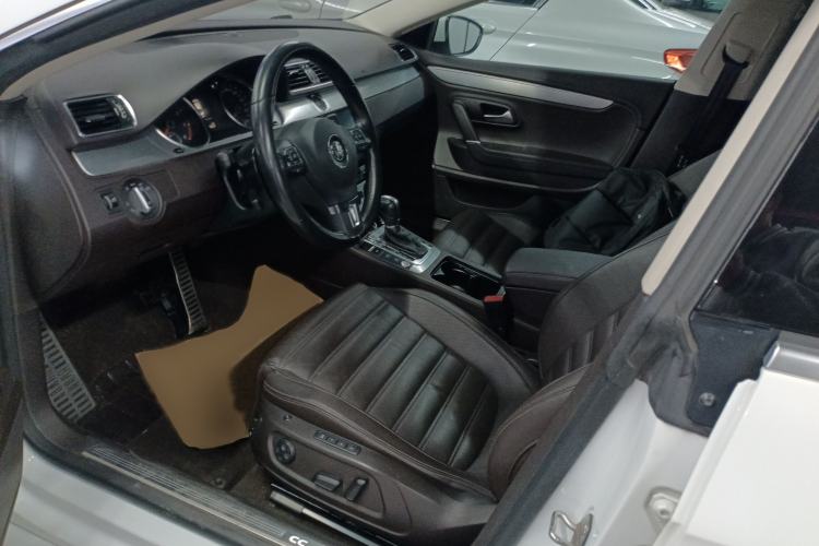 Used Volkswagen FAW-Volkswagen CC 2016 1.8TSI Luxury Model
