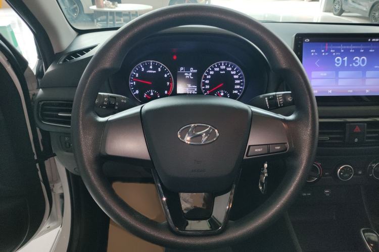 Used Hyundai Celesta 2020 1.6L Automatic GL Enjoyable Edition