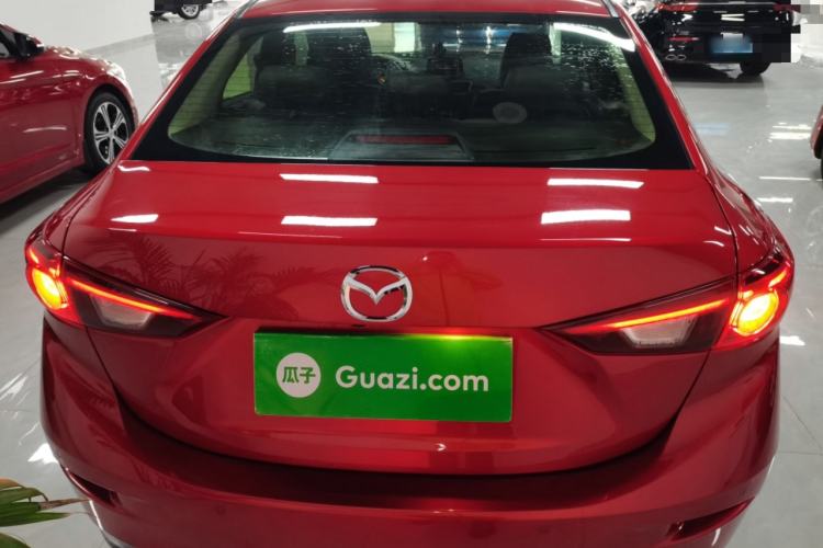 Used Mazda Mazda 3 Axela 2019 Cloud-Controlled Sedan 1.5L Automatic Luxury Model China VI Standard