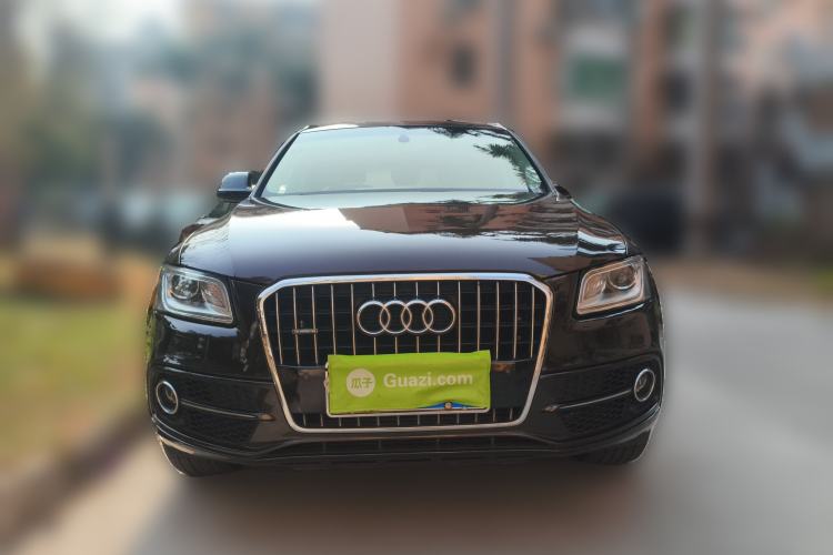 Used Audi Q5 2017 Plus 40 TFSI Ambition Model