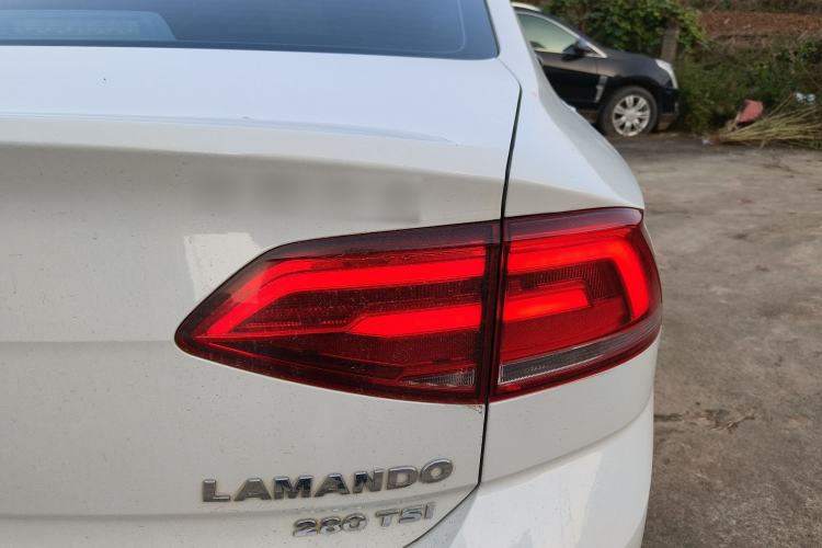 Used Volkswagen Lamando 2018 280TSI DSG Comfort Edition