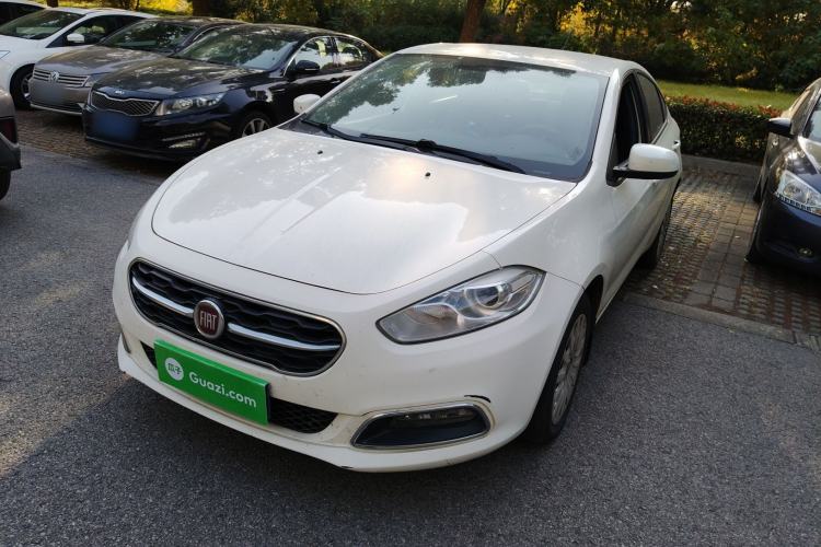 Used Fiat Viaggio 2015 1.4T Automatic Enjoyment Edition
