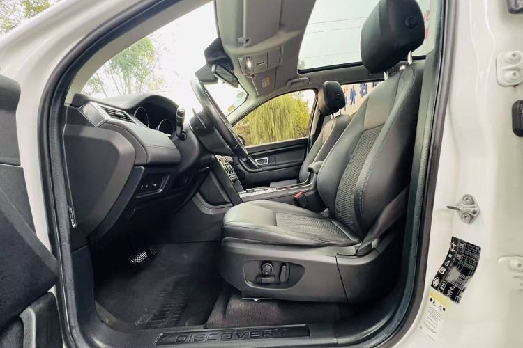 Used Land Rover Discovery Sport 2019 240 PS PURE Edition China VI Standard
