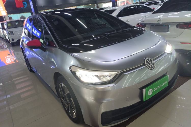 Used Volkswagen ID.3 2025 Smart Edition Outstanding Model
