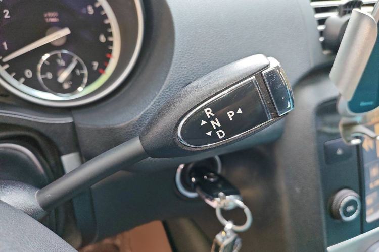 Used Mercedes-Benz R-Class 2014 R 320 4MATIC Business Model