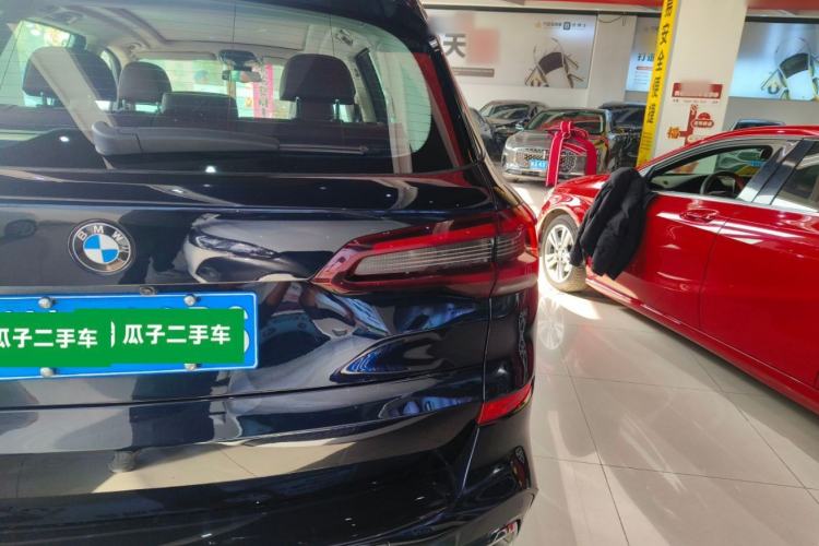 Used BMW X5 2022 Restyled xDrive 30Li Luxury Version M Sport Package