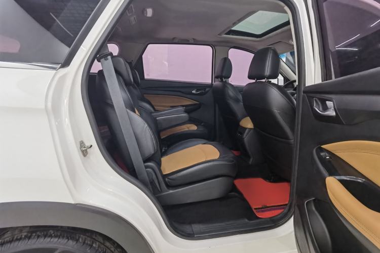 Used Wuling Hongguang S3 2018 1.5L Manual Luxury Model China V Standard
