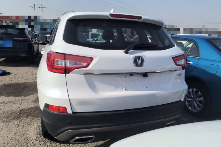 Used Changan CS75 2017 Shangkui Edition 1.5T Automatic Fengyue Model
