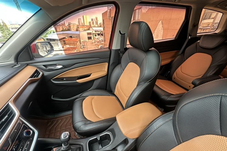 Used Wuling Hongguang S3 2018 1.5L Manual Luxury Model China V Standard
