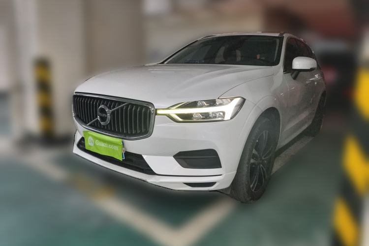Used Volvo XC60 2019 T5 4x4 Smart Edition China V Standard