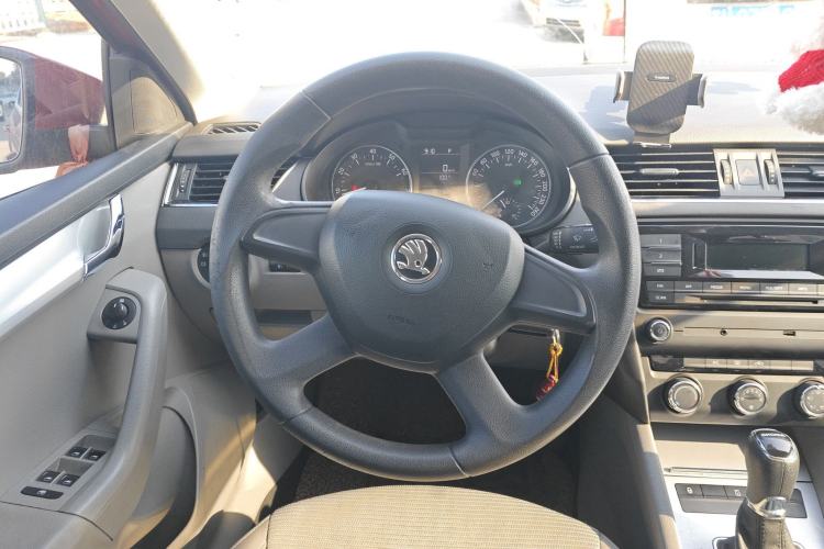 Used Skoda Octavia 2015 1.6L Automatic Yijie Edition