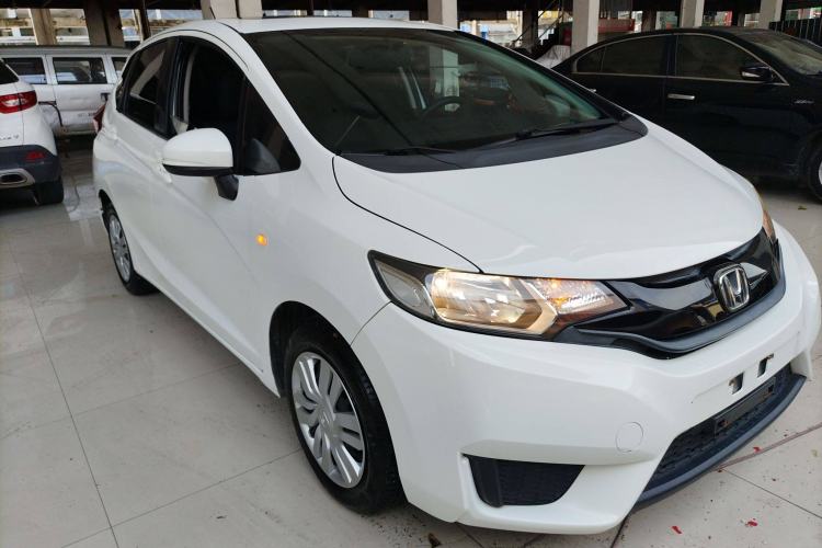 Used Honda Fit 2016 1.5L LXS CVT Comfort Sunroof Version
