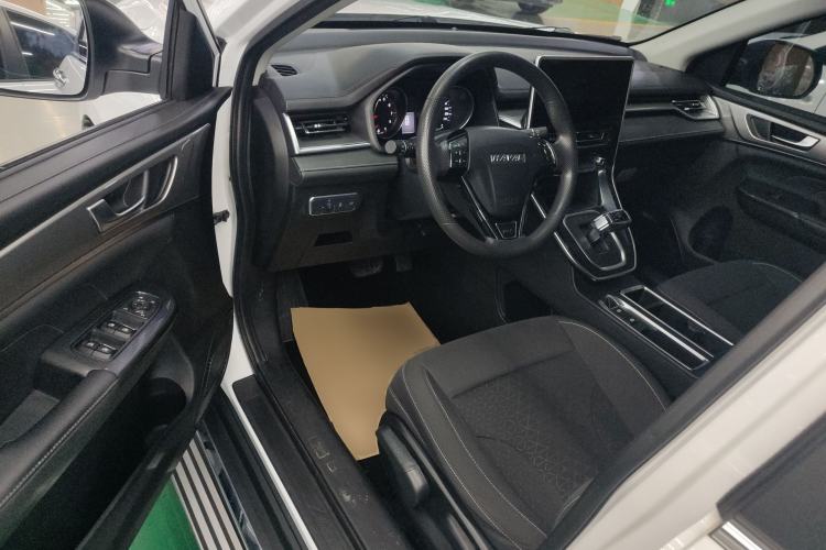 Used Haval M6 2021 PLUS 1.5T DCT Elite Smart Connectivity Model
