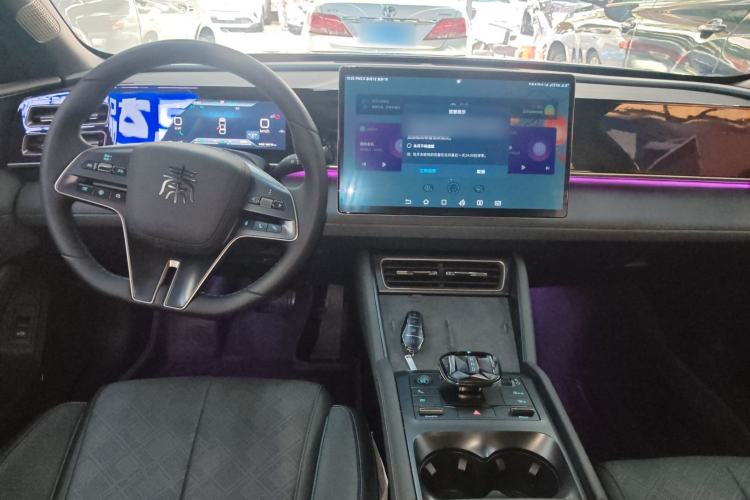 Used BYD Qin L 2024 DM-i 120KM Excellence Model
